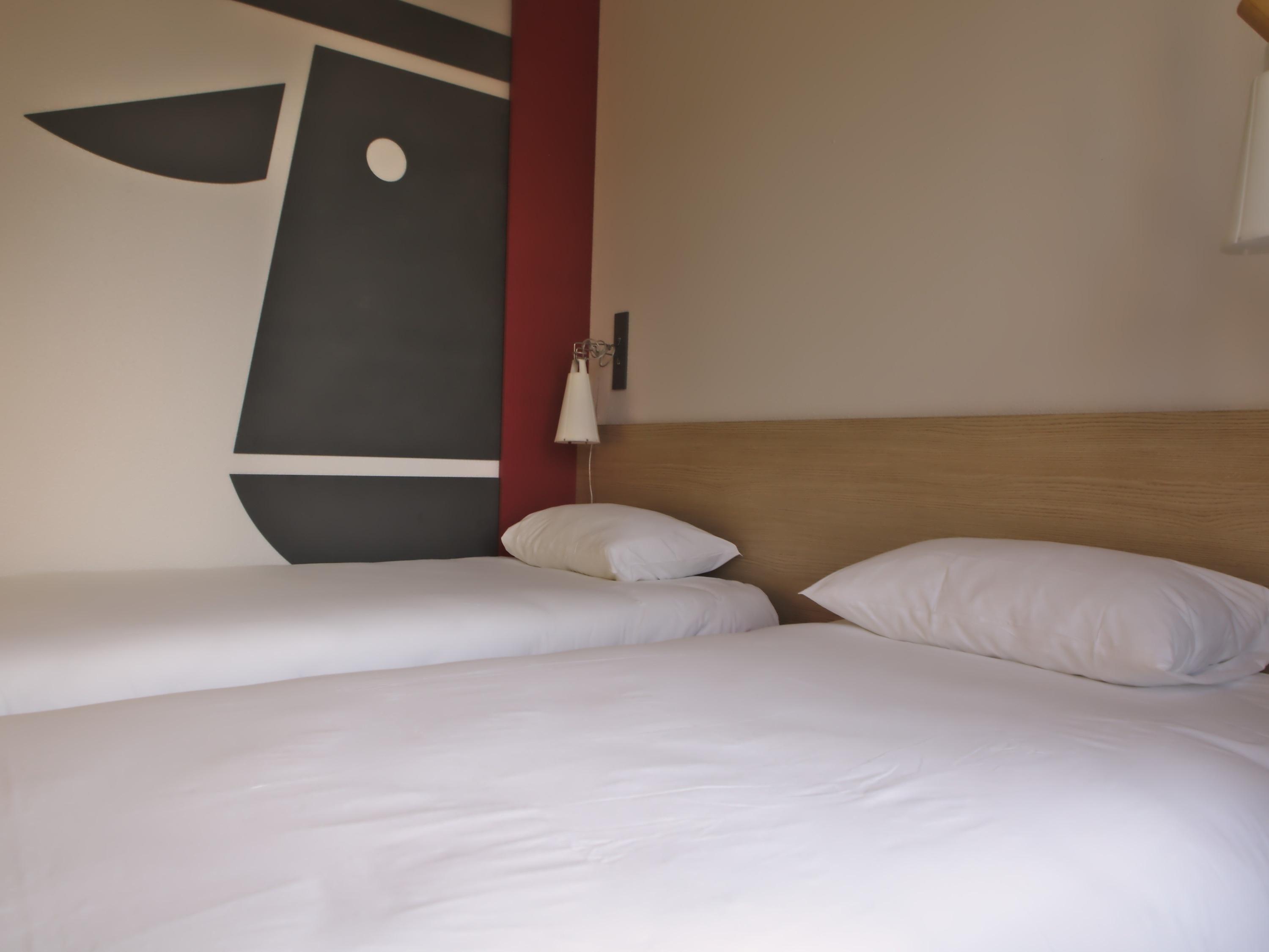 Ibis Styles Moulins Centre Hotel Bagian luar foto